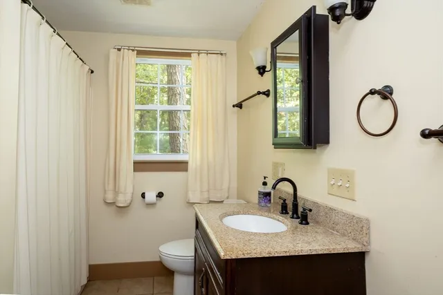 $240,000 | 106 Squaw's Path, Wareham, MA 02558