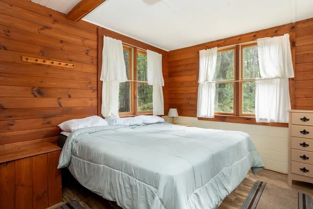 $240,000 | 106 Squaw's Path, Wareham, MA 02558