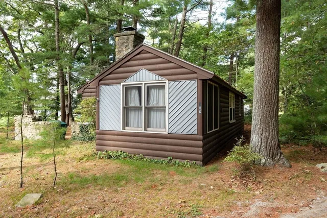 $240,000 | 106 Squaw's Path, Wareham, MA 02558
