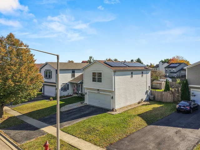 $315,000 | 2152 Brayton Place, Plainfield, IL 60586