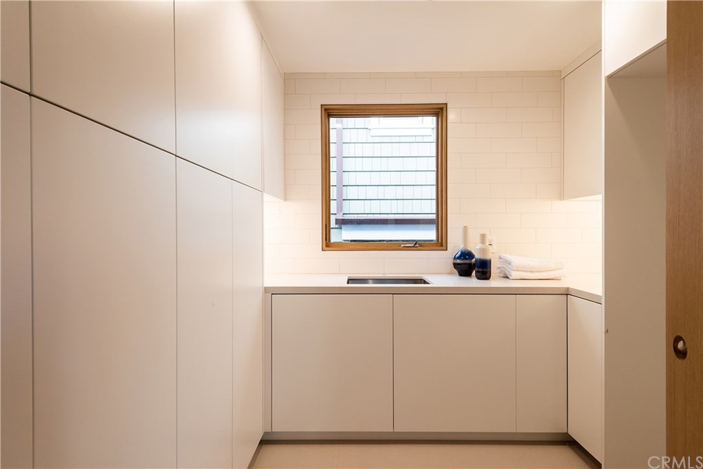 212 16th Street Manhattan Beach, CA 90266 - Photo 24 of 73