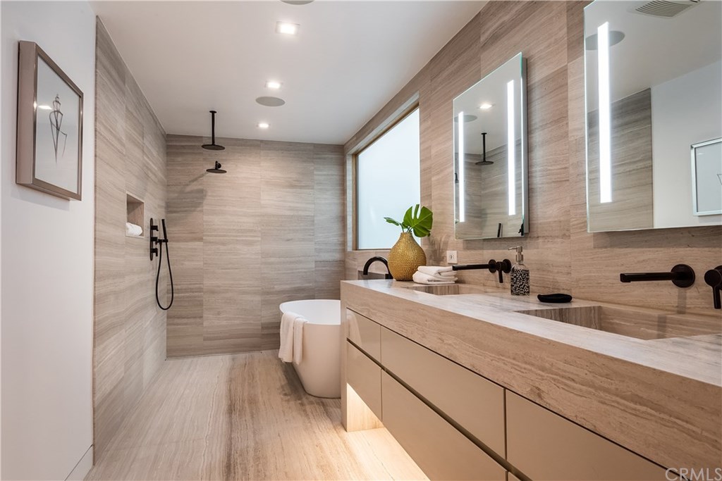 212 16th Street Manhattan Beach, CA 90266 - Photo 28 of 73