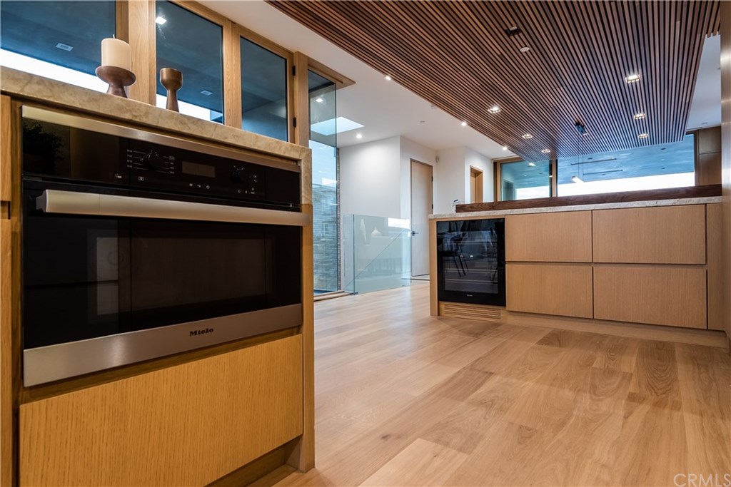 212 16th Street Manhattan Beach, CA 90266 - Photo 58 of 73