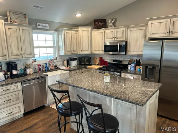 $345,000 | 778 West Deerwood Drive, Jackson, MO 63755