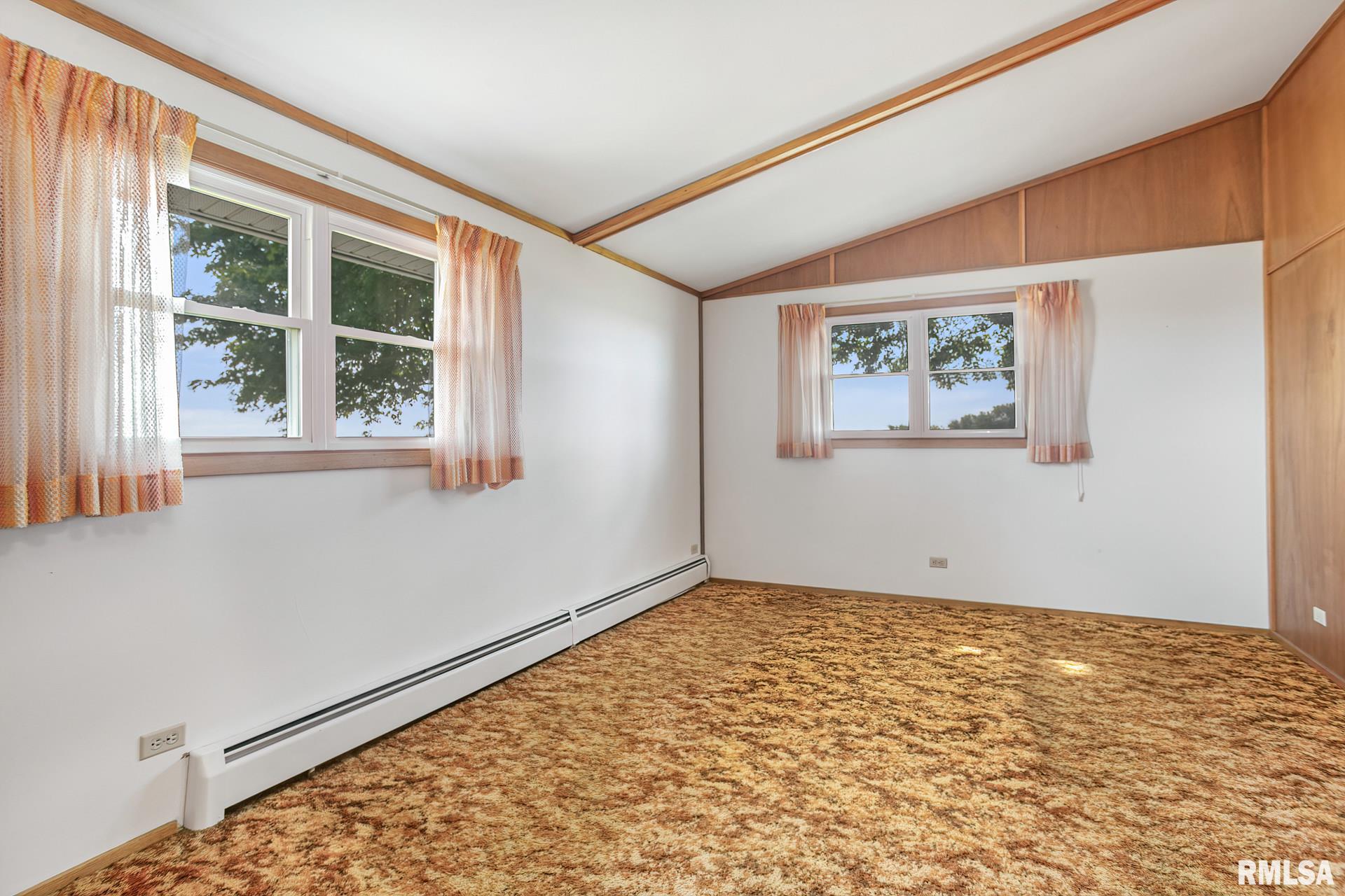 20459 Wells Ferry Road Bettendorf, IA 52722 - Photo 14 of 24 Gallery Image 14