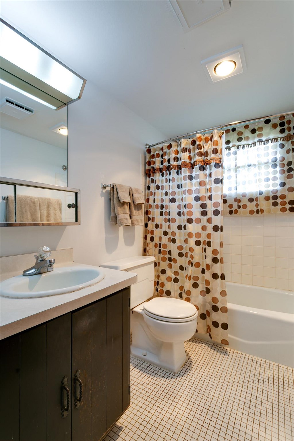 20459 Wells Ferry Road Bettendorf, IA 52722 - Photo 17 of 24 Gallery Image 17