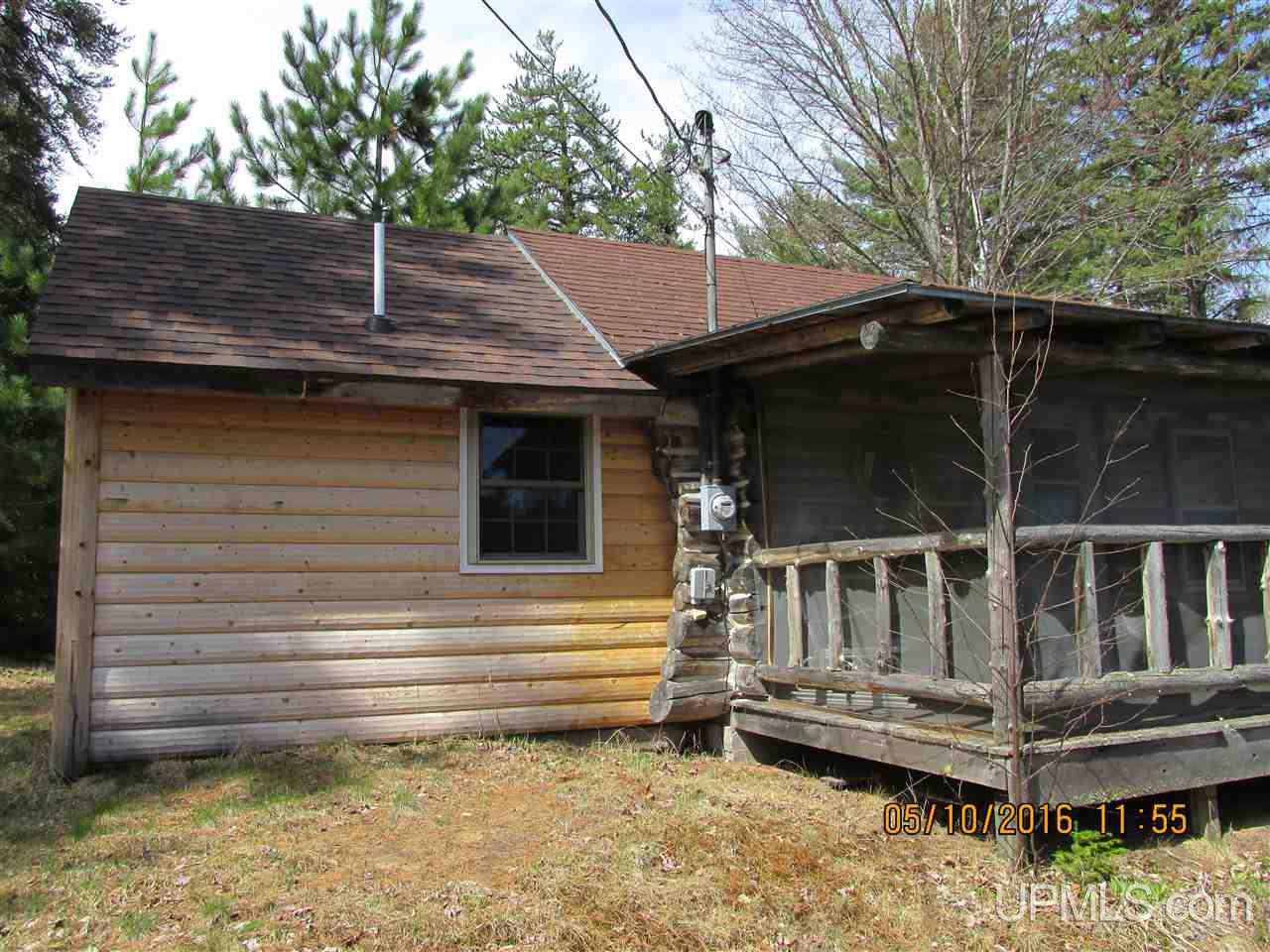 492 Collins Ishpeming, MI 49849 - Photo 3 of 20