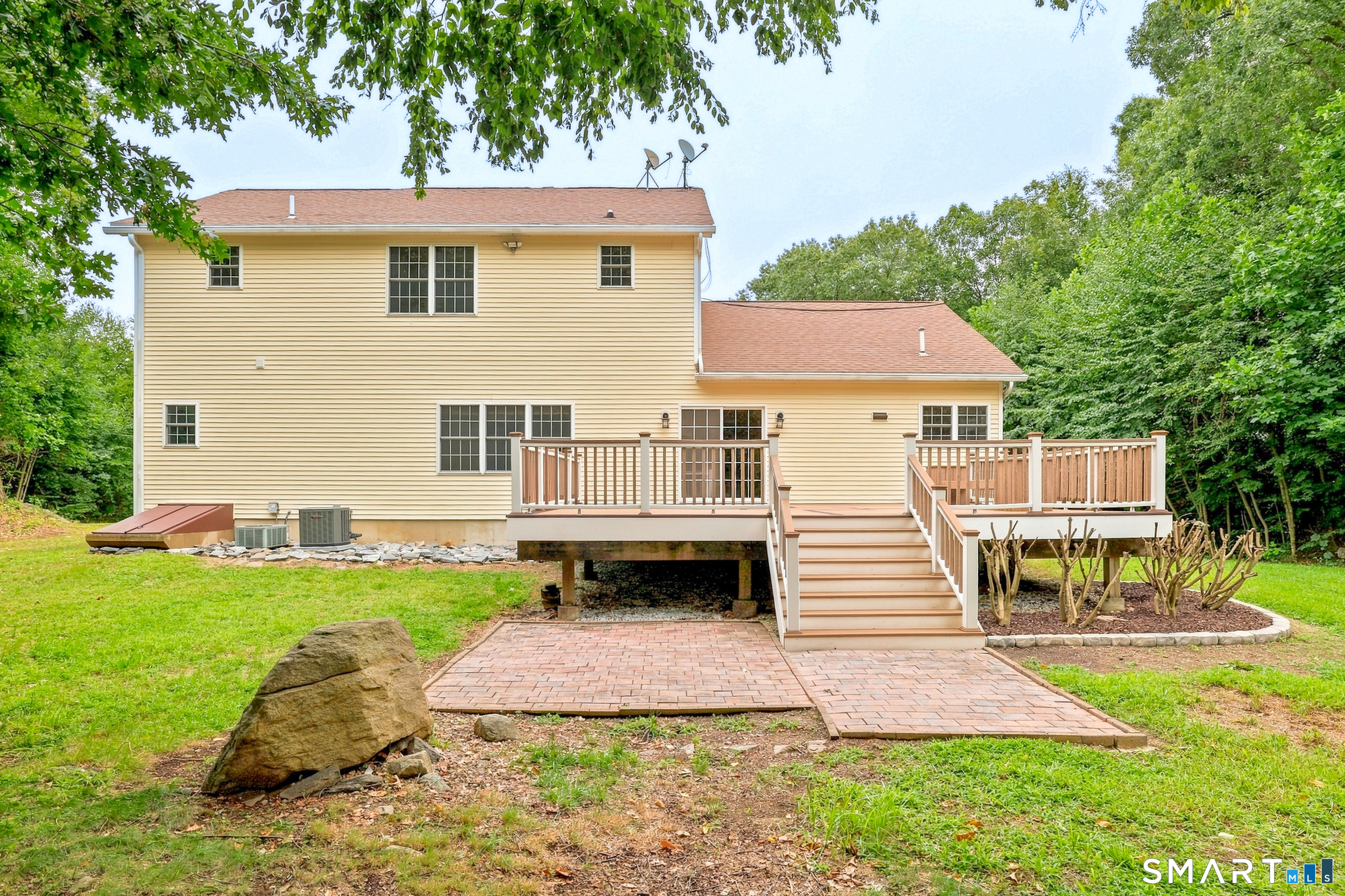 271 Forsyth Road Salem, CT 06420 - Photo 32 of 38 Gallery Image 32
