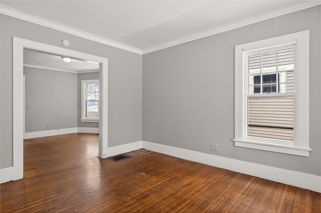 228-230 Augustine Street Rochester, NY 14613 - Photo 15 of 46