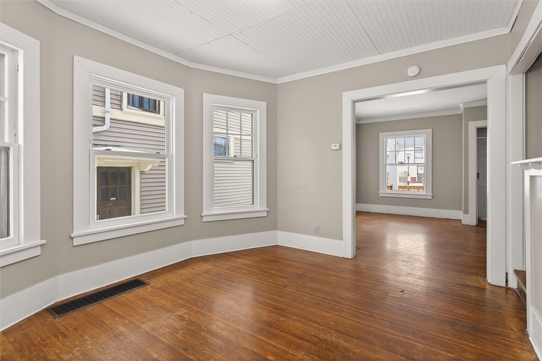 228-230 Augustine Street Rochester, NY 14613 - Photo 20 of 46