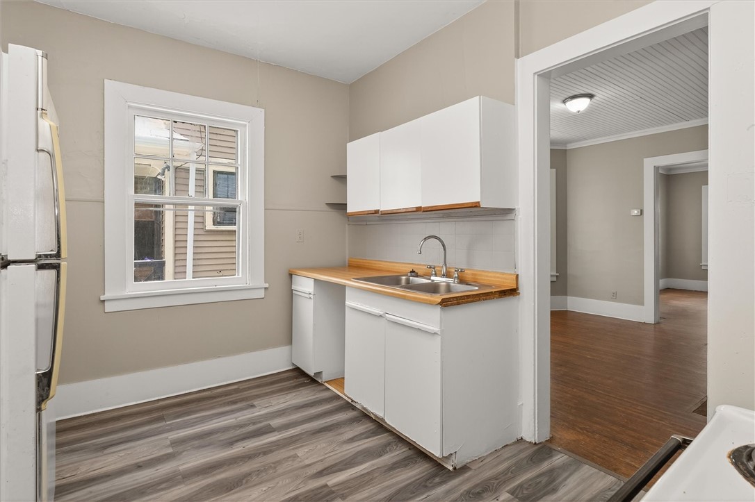 228-230 Augustine Street Rochester, NY 14613 - Photo 25 of 46