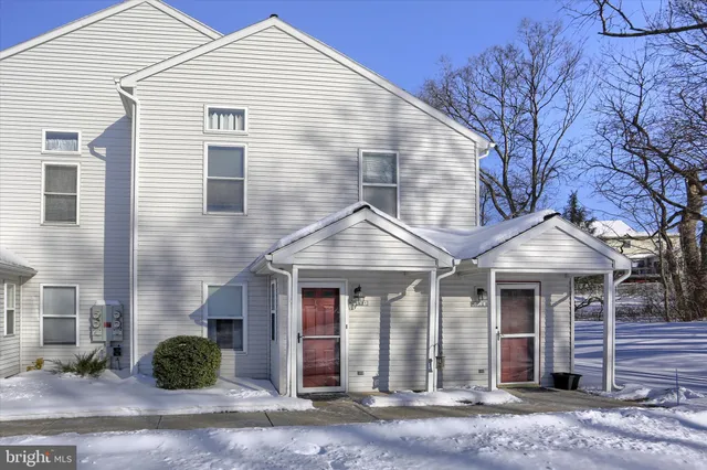 $205,000 | 5809 Hidden Lake Drive, Harrisburg, PA 17111