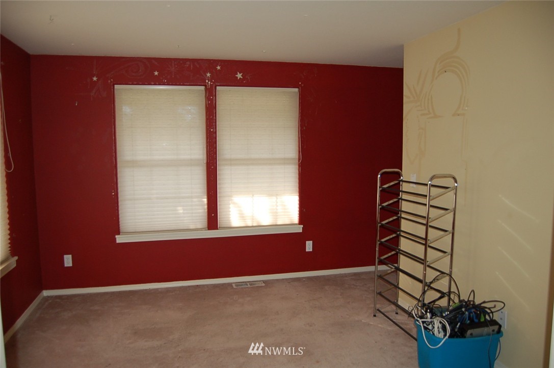 2080 Little Mountain Road Mount Vernon, WA 98274 - Photo 8 of 25 Gallery Image 8