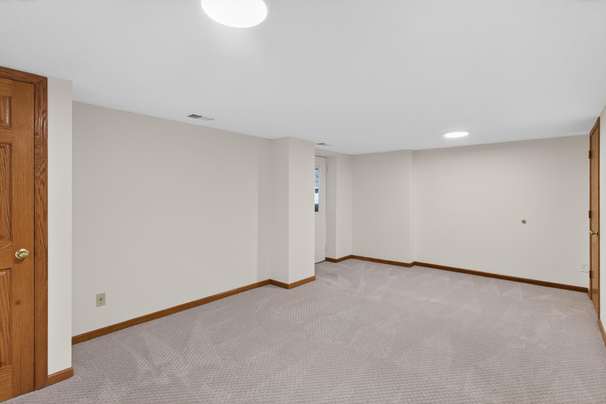 3250 Hill Ridge Drive, Unit 82 Eagan, MN 55121 - Photo 18 of 31