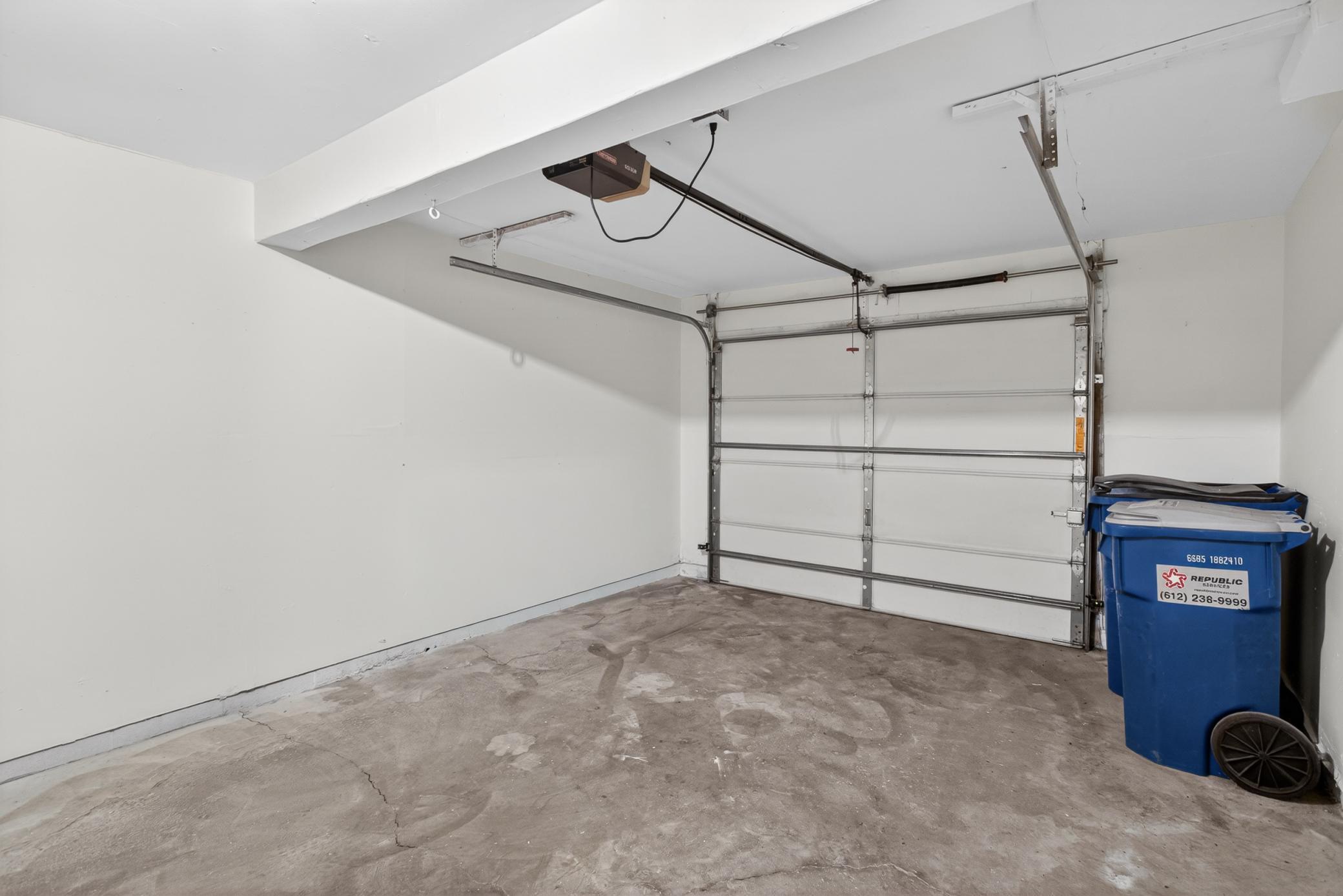 3250 Hill Ridge Drive, Unit 82 Eagan, MN 55121 - Photo 21 of 31