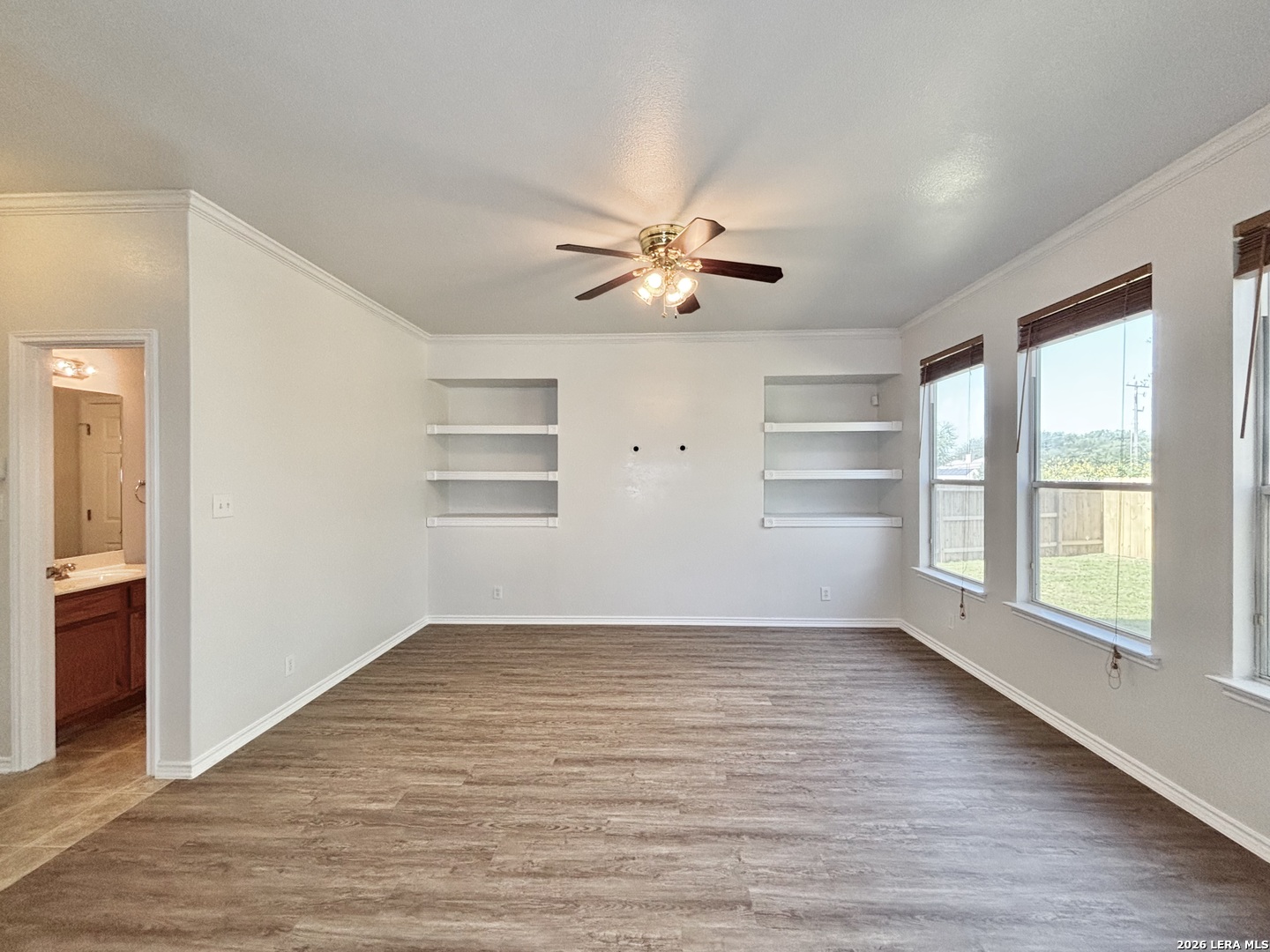 9130 Feather Bluff Helotes, TX 78023 - Photo 8 of 23