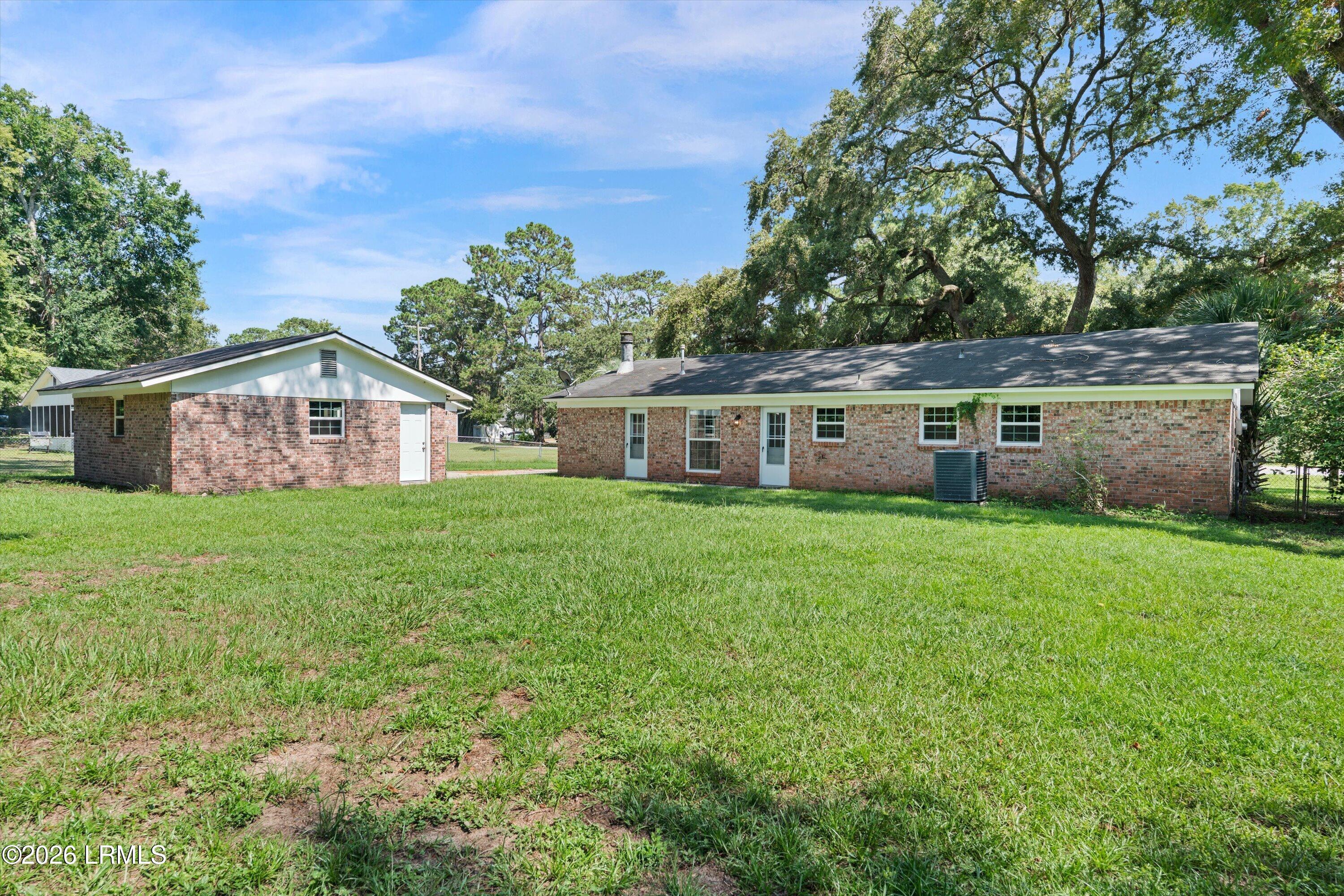 4027 Shell Point Road Beaufort, SC 29906 - Photo 33 of 44 31-4027 Shell Point Rd