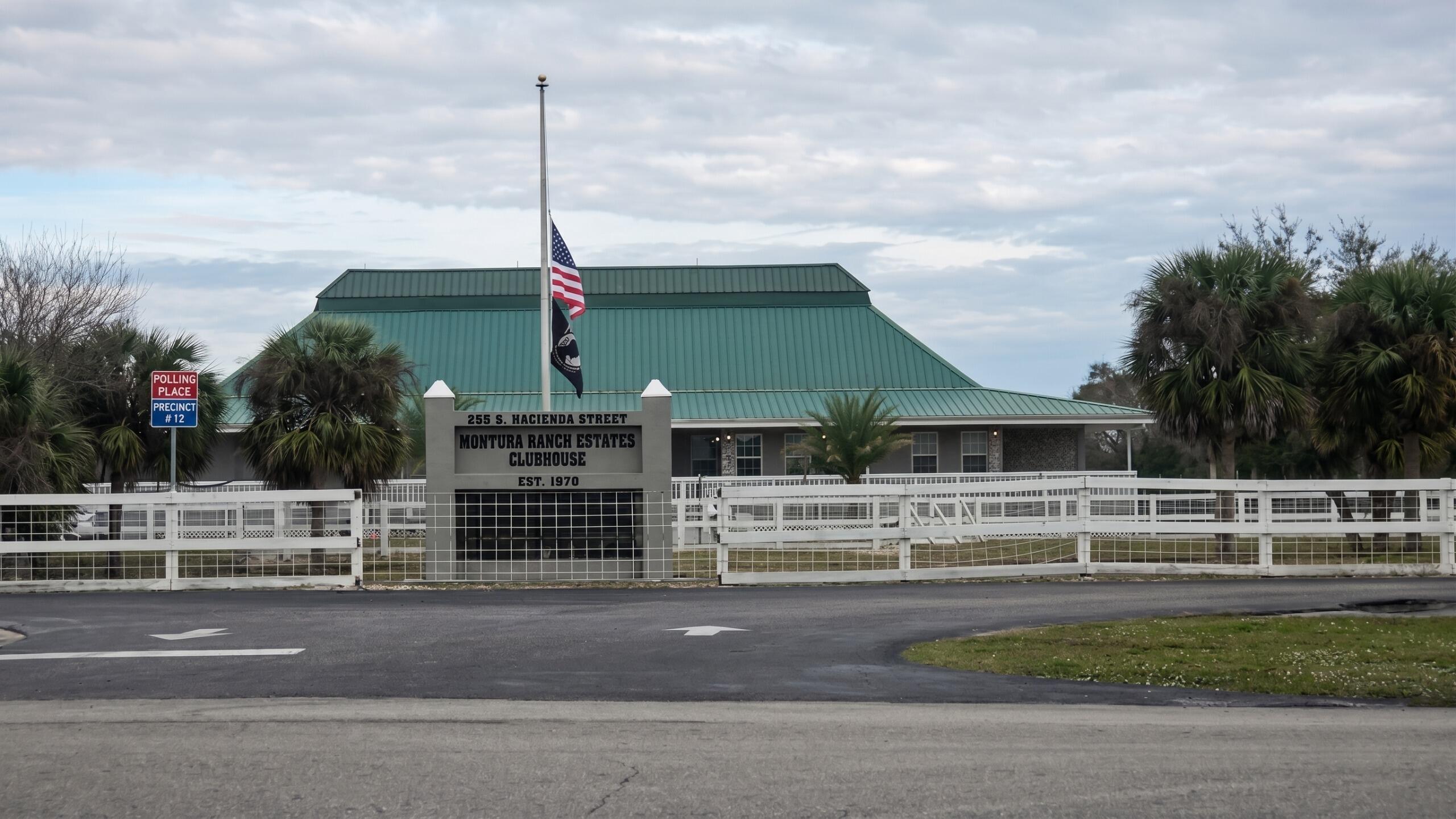 855 North Isora Street Clewiston, FL 33440 - Photo 3 of 10