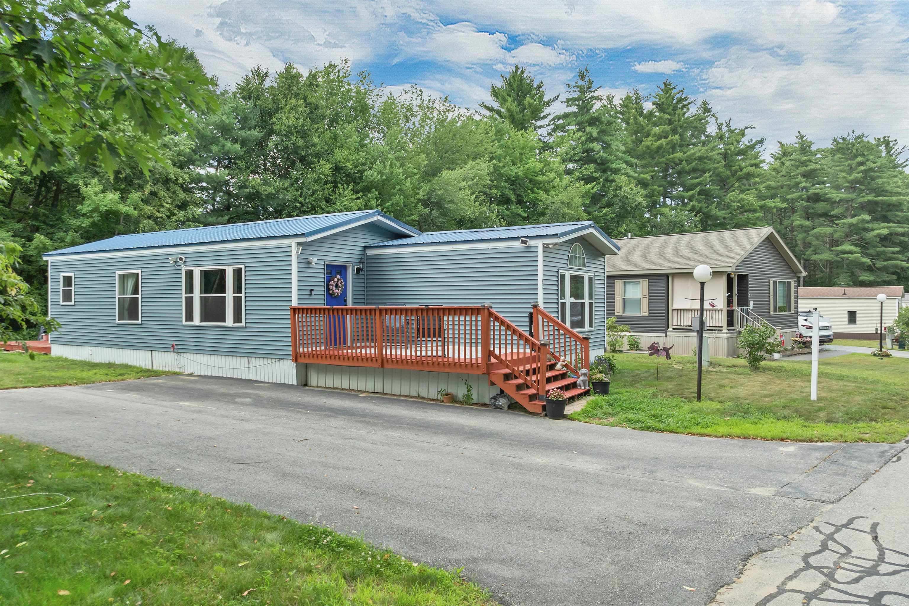 82 Gooseberry Circle Rochester, NH 03867 - Photo 4 of 40 Gallery Image 4