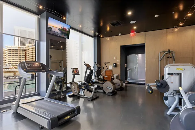 $6,500 | 2600 East Hallandale Beach Boulevard, Unit 2702, Hallandale Beach, FL 33009