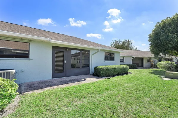 $239,900 | 9860 Pecan Tree Drive, Unit A, Boynton Beach, FL 33436