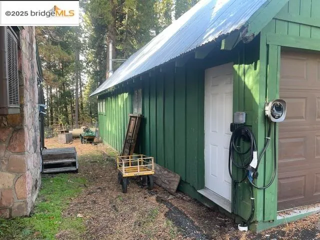 $504,950 | 25088 Highway 108, Mi Wuk Village, CA 95346