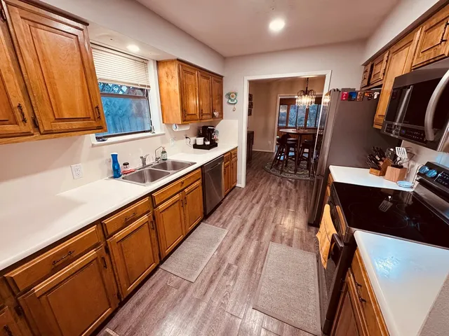 $2,200 | 249 Wedgewood Lane, Kerrville, TX 78028