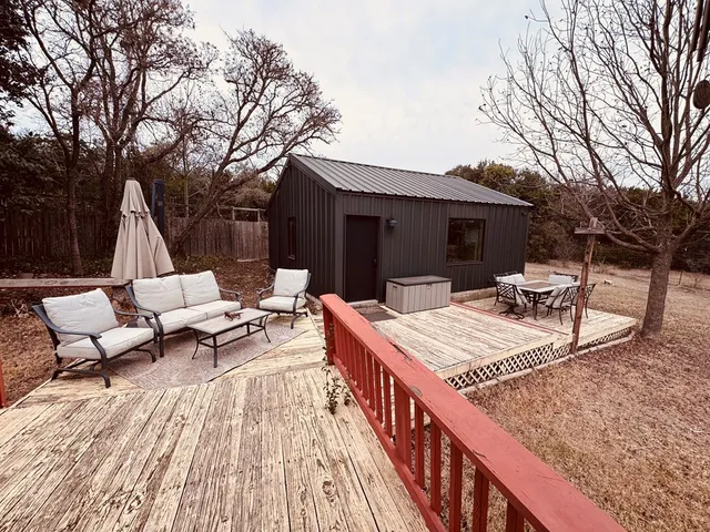 $2,200 | 249 Wedgewood Lane, Kerrville, TX 78028