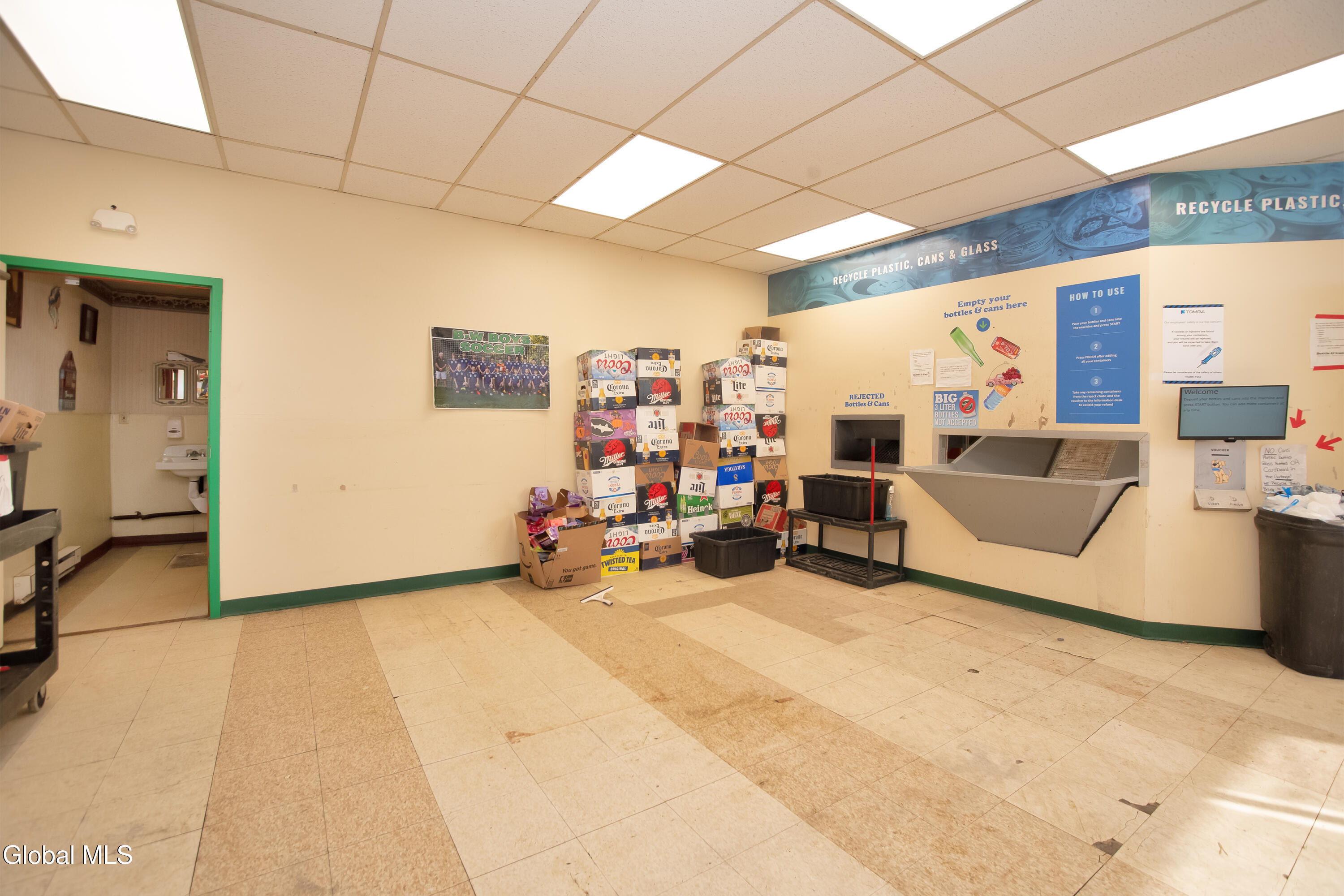 3746 Main Street Warrensburg, NY 12885 - Photo 4 of 18 LEF_6570