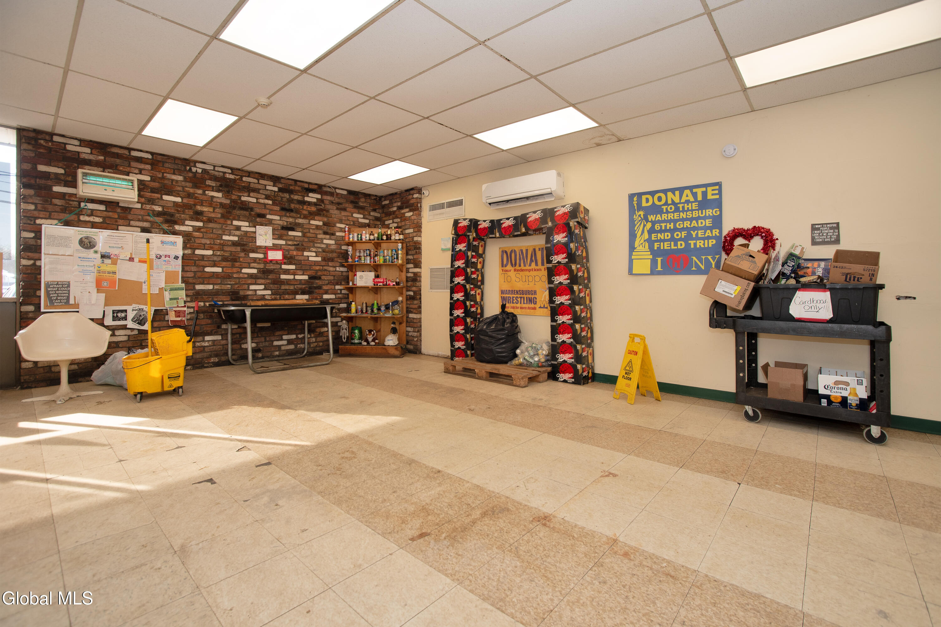 3746 Main Street Warrensburg, NY 12885 - Photo 6 of 18 LEF_6574