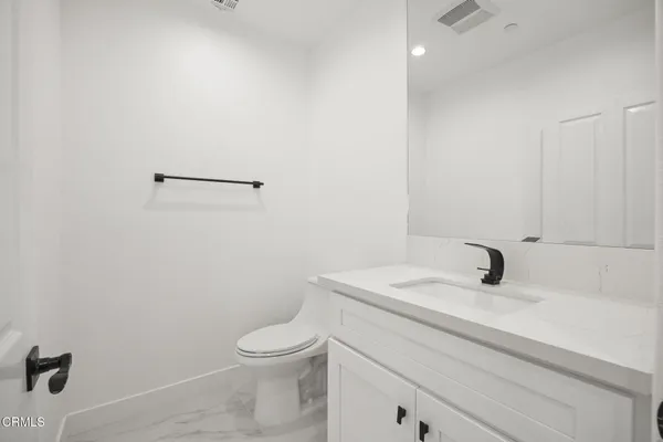 $15,500 | 40 Saddlebow Road, Bell Canyon, CA 91307