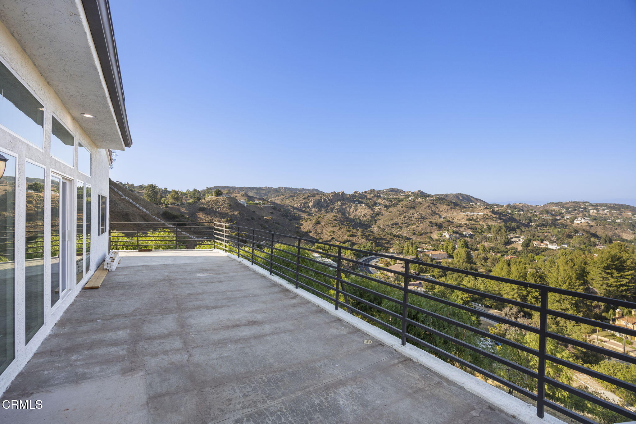 40 Saddlebow Road Bell Canyon, CA 91307 - Photo 59 of 70 a view of a city from a balcony