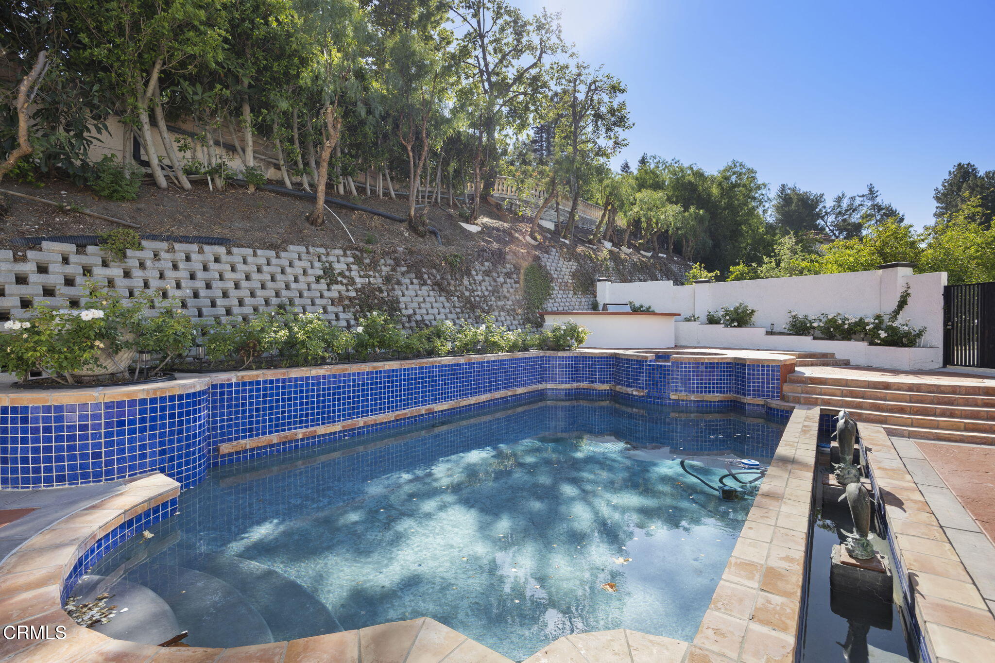 40 Saddlebow Road Bell Canyon, CA 91307 - Photo 66 of 70 a view of a basket ball ground