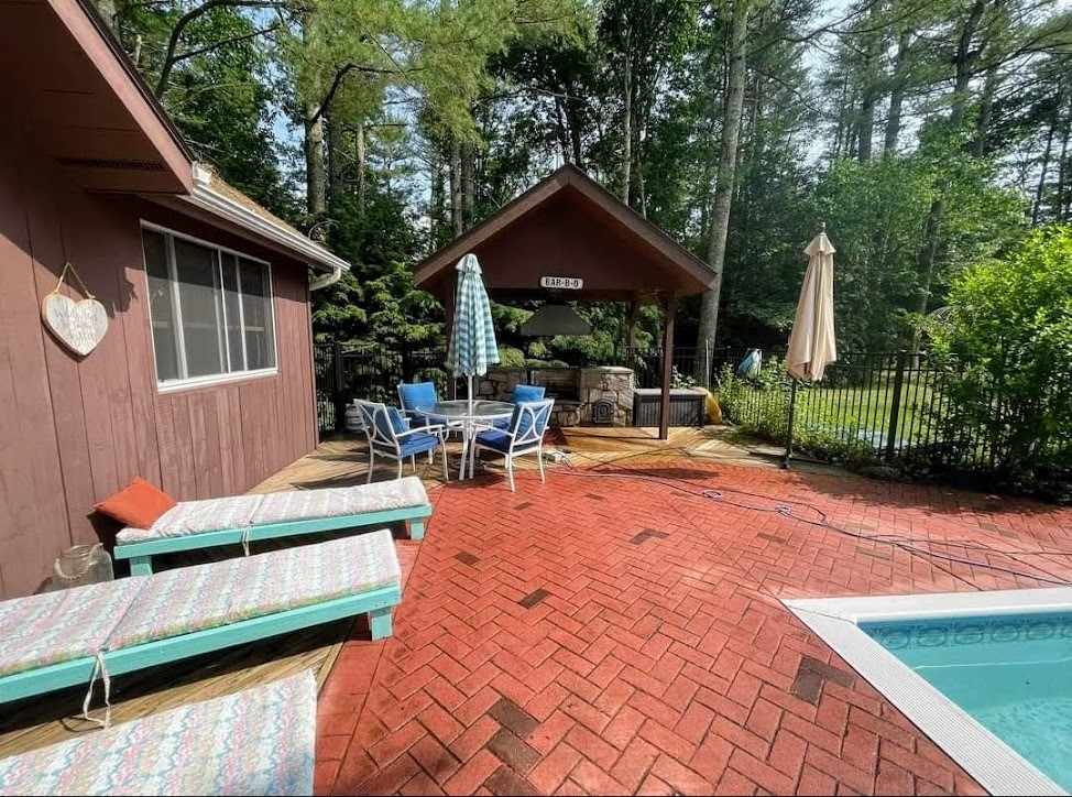 176 Arcadia Road Hopkinton, RI 02832 - Photo 12 of 41