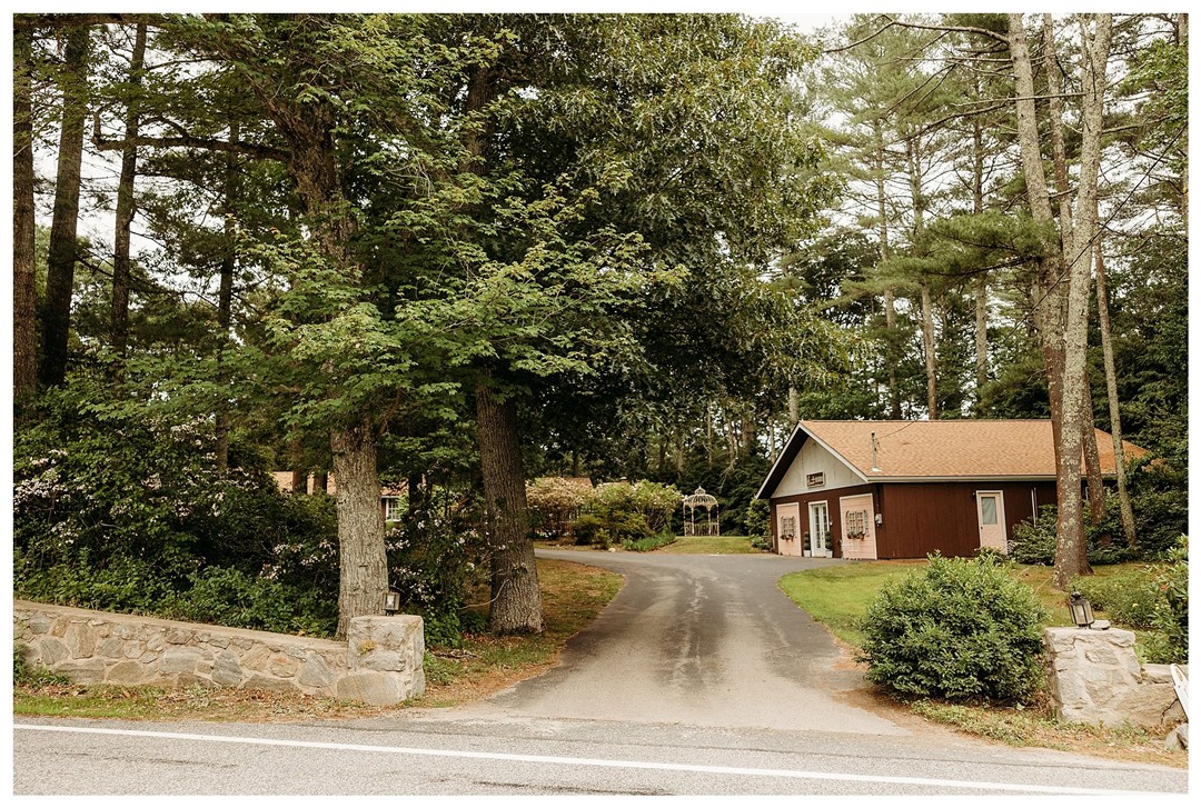 176 Arcadia Road Hopkinton, RI 02832 - Photo 5 of 41 40 x 36 Photography Studio From Driveway