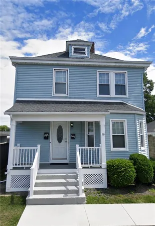 $1,500 | 16 Hobson Avenue, Unit 2, East Providence, RI 02914