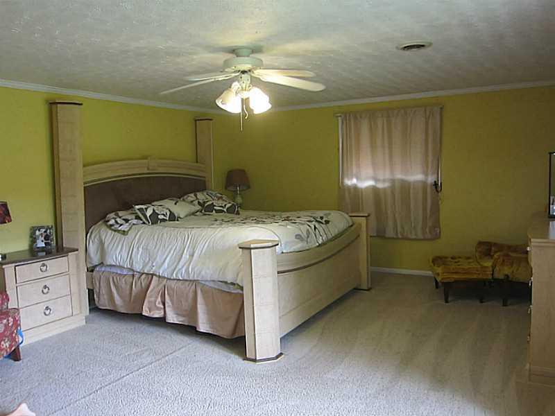 984 McKnight Road Indiana, PA 15701 - Photo 7 of 10 Bedroom.