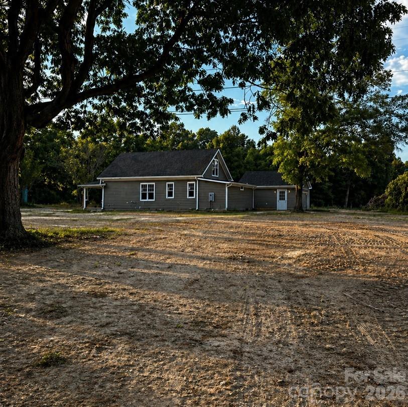 49354 Reeves Island Road Misenheimer, NC 28137 - Photo 3 of 6 a view of house with swimming pool