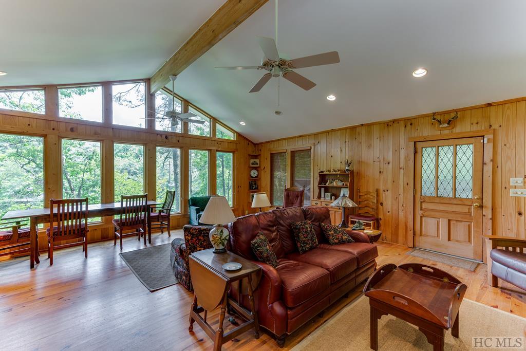 191 Sequoyah Ridge Road Highlands, NC 28741 - Photo 8 of 43 Gallery Image 8