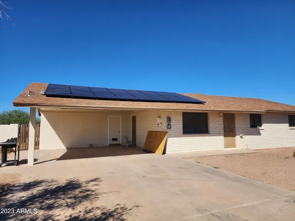 $1,400 | 4140 North Valencia Drive, Eloy, AZ 85131