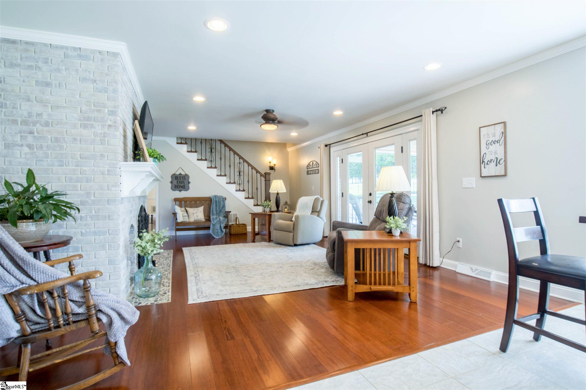 204 Bedford Road Easley, SC 29642 - Photo 8 of 36 Gallery Image 8