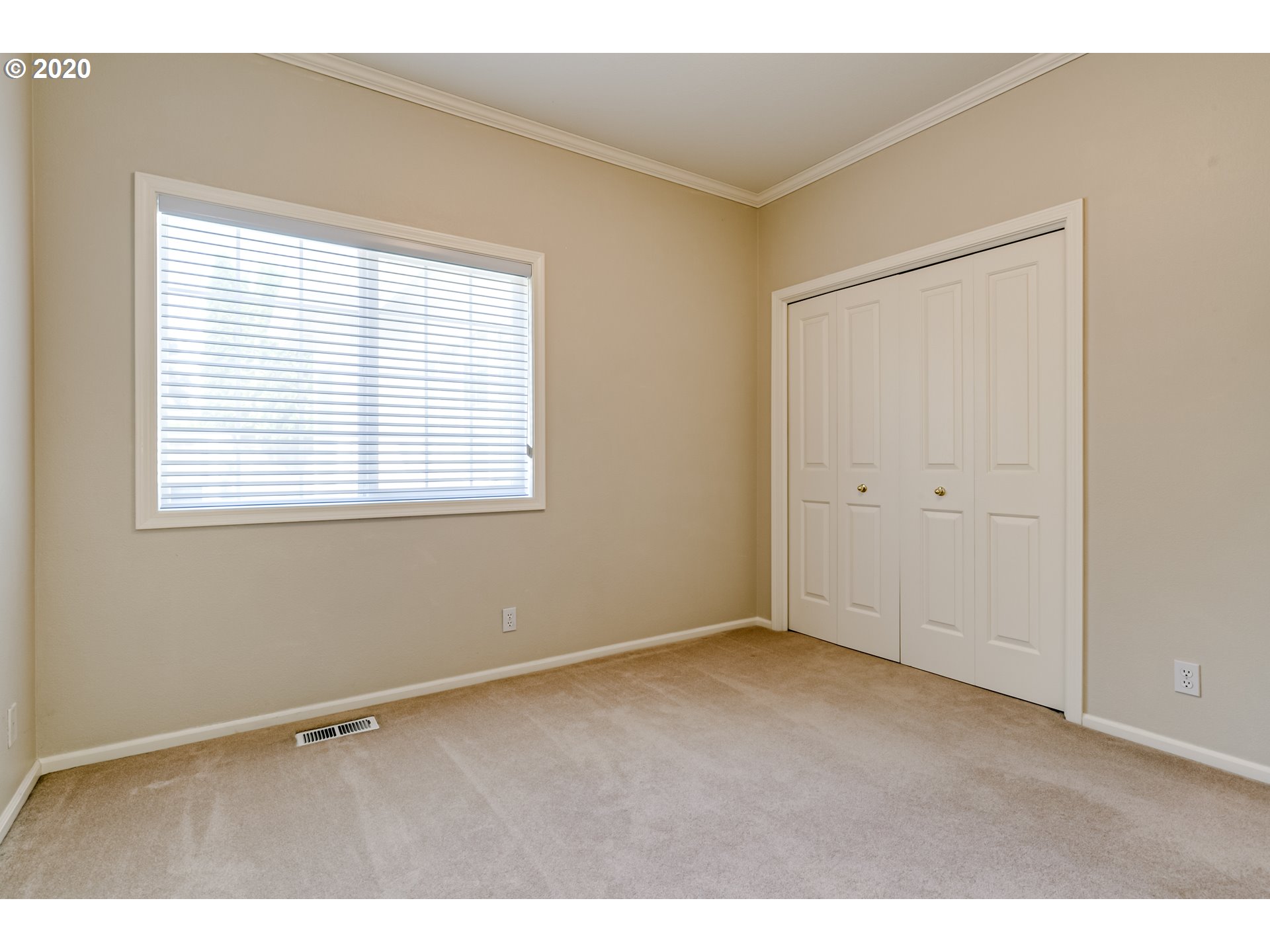 3385 Hampton Way Eugene, OR 97401 - Photo 20 of 32 Gallery Image 20