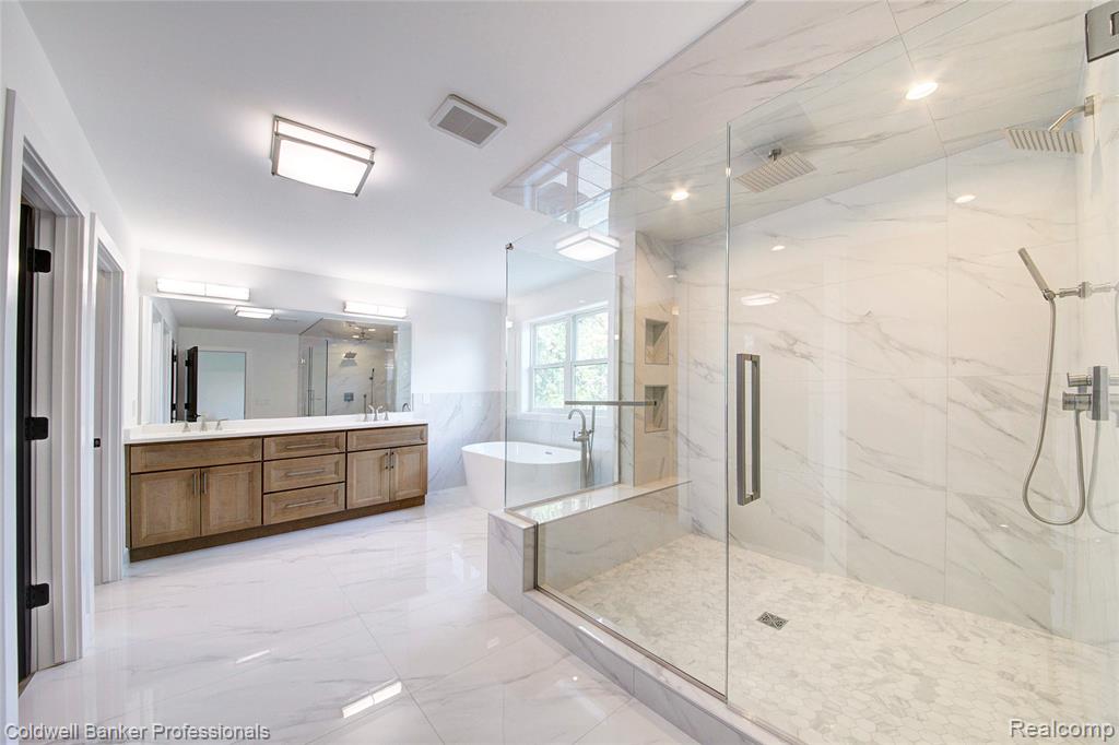 3521 Chester Road Royal Oak, MI 48073 - Photo 41 of 80