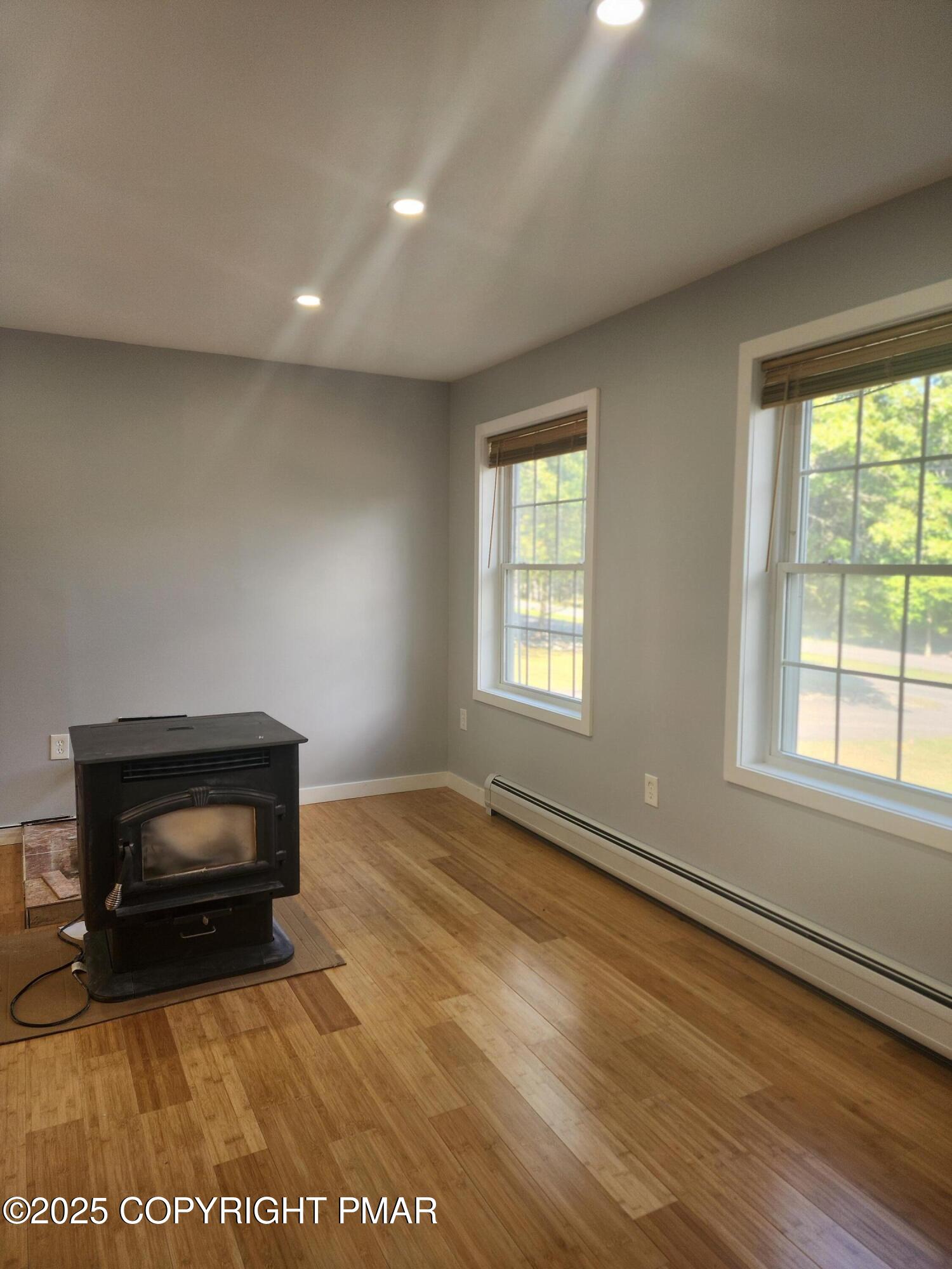 283 Pocono Boulevard Bushkill, PA 18324 - Photo 25 of 44 4