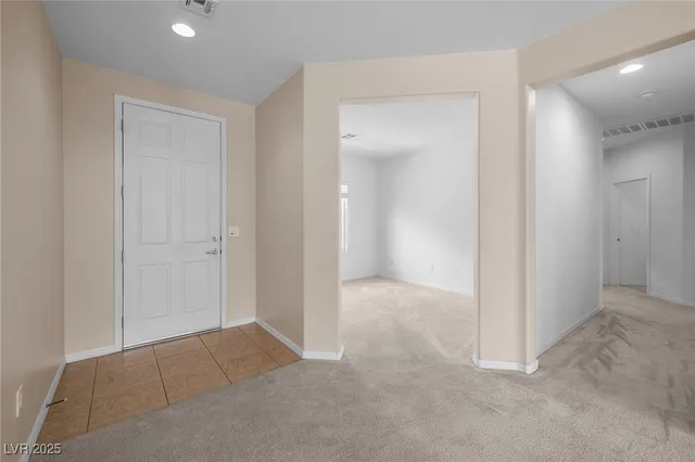 $2,048 | 2131 Waterton Rivers Drive, Henderson, NV 89044