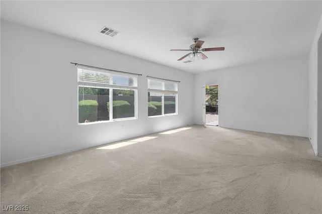 $2,048 | 2131 Waterton Rivers Drive, Henderson, NV 89044