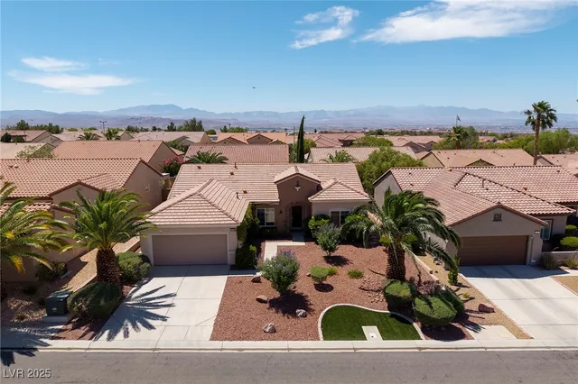 $2,048 | 2131 Waterton Rivers Drive, Henderson, NV 89044