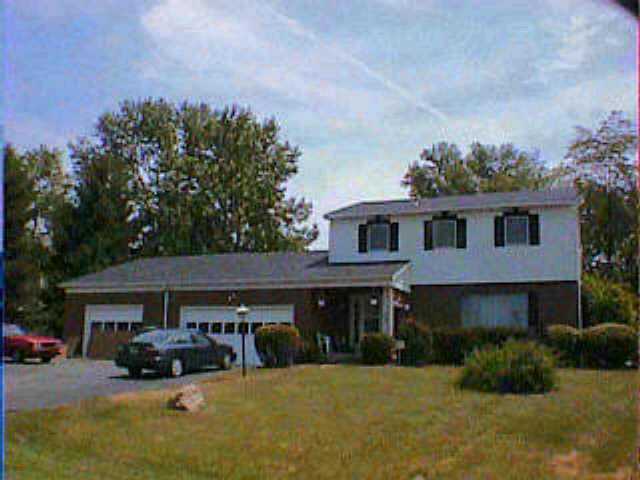 1118 Plum Ridge Columbus, OH 43213 - Photo 1 of 1 Gallery Image 1