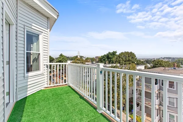 $3,100 | 31 Juliette Street, Unit 3, Boston, MA 02122