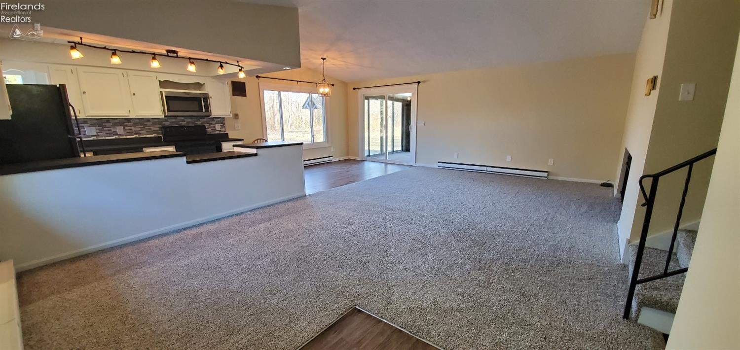 12312 Darrow Road Vermilion, OH 44089 - Photo 5 of 25 Gallery Image 5